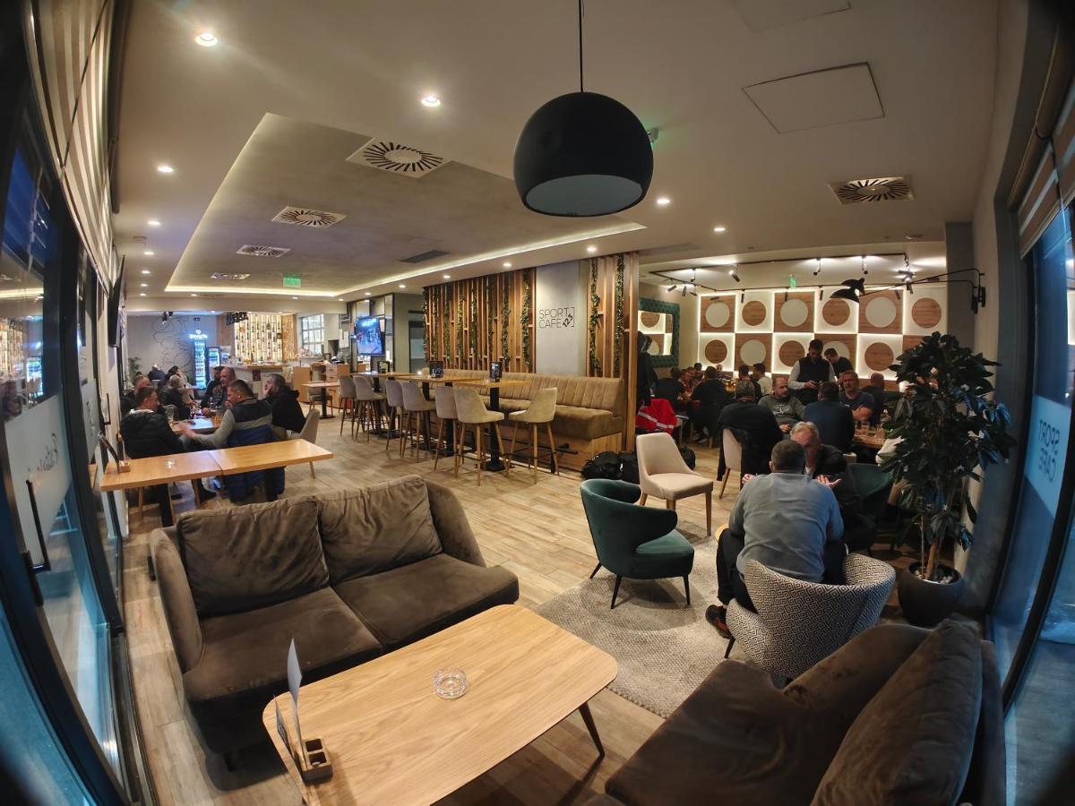 H.T Hotel بلغراد المظهر الخارجي الصورة